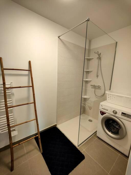 Location De Vacances A Andernos - Appartement 2 Chambres Dans Residence Neuve Kültér fotó